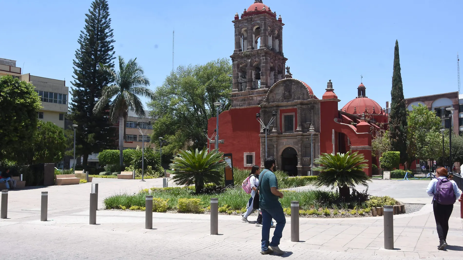 REMODELARAN l JESUS GTZ - EL SOL DE IRAPUATO(1)